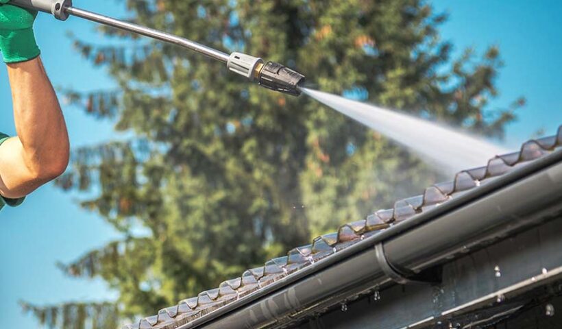 commercial gutter cleaning