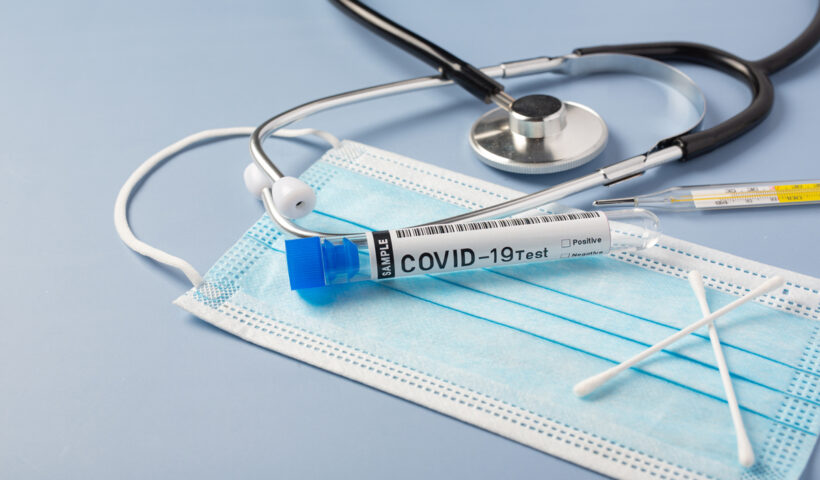 test-tubes-with-cotton-swab-naso (1)