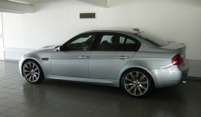 BMW-M3-E90 (1)