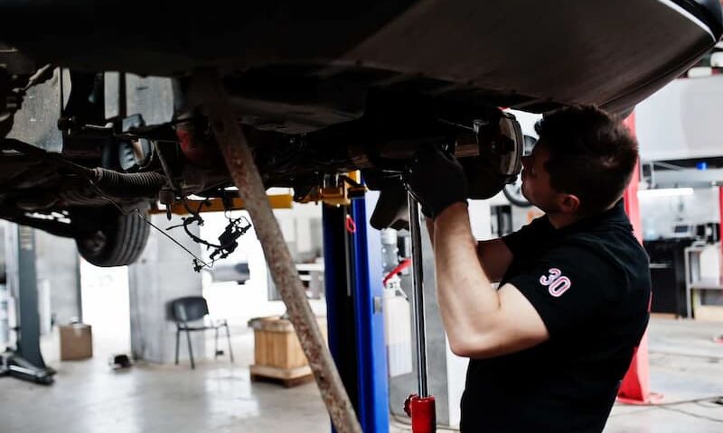 Shock Absorbers What They Do and When Replace Them (1) (1)