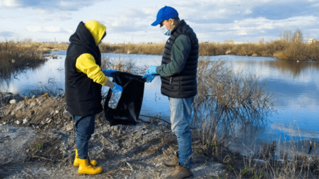 The Biggest Threats to Lake Champlain's Cleanliness An In-Depth Exploration-min