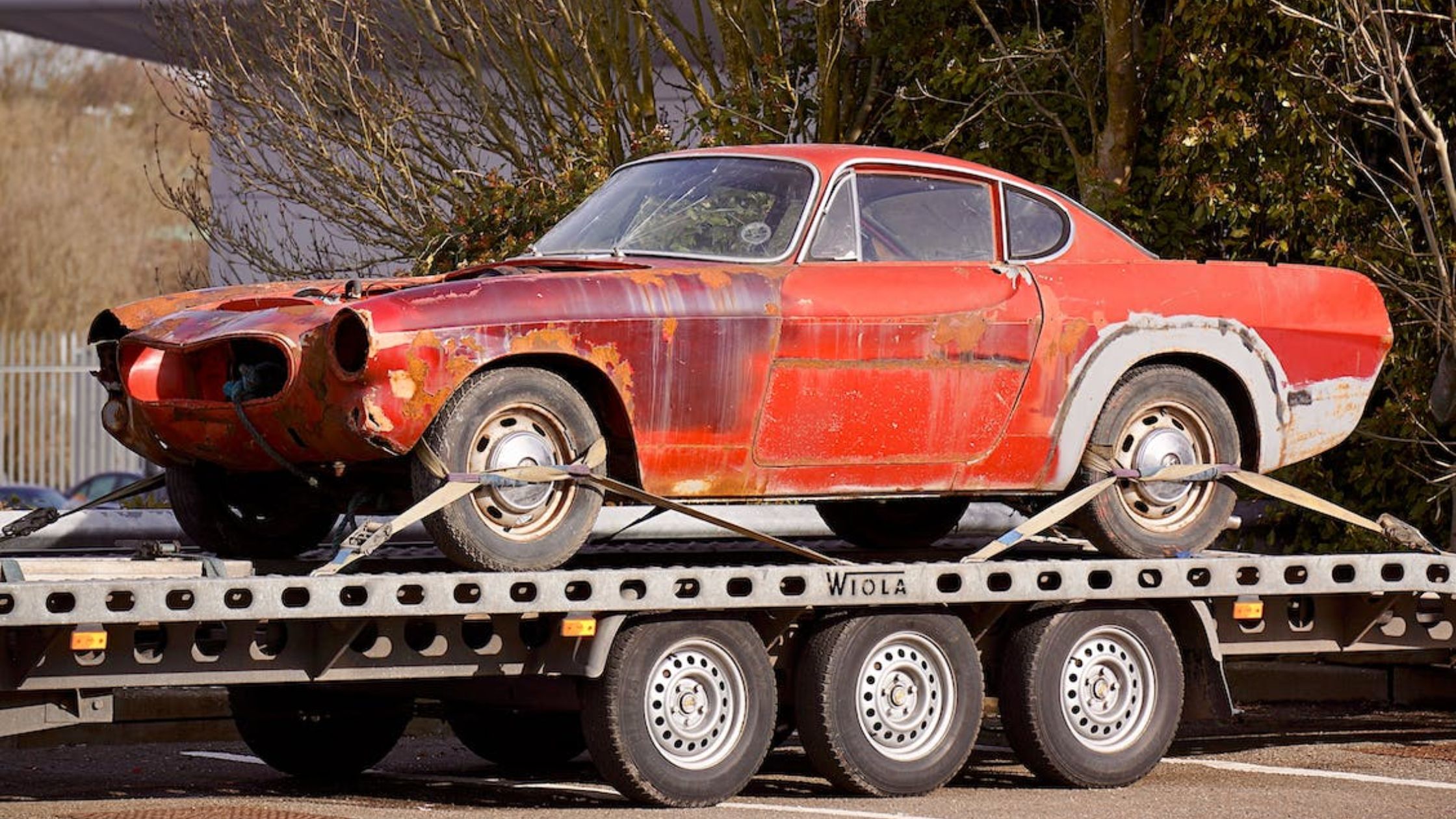 Common Reasons You Might Need an Auto Towing Service