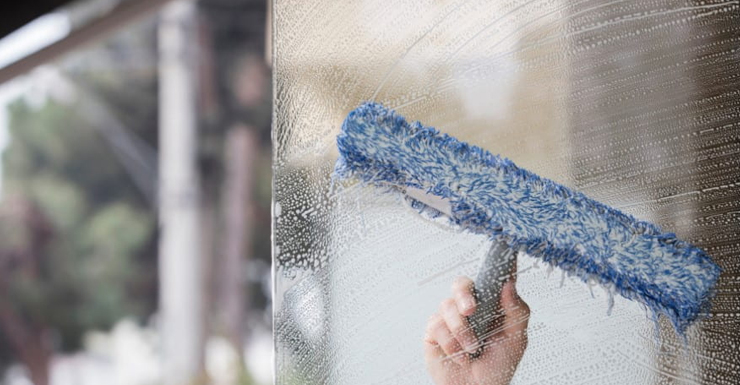 Exterior Window Washing Services Expert in Newport Beach CA