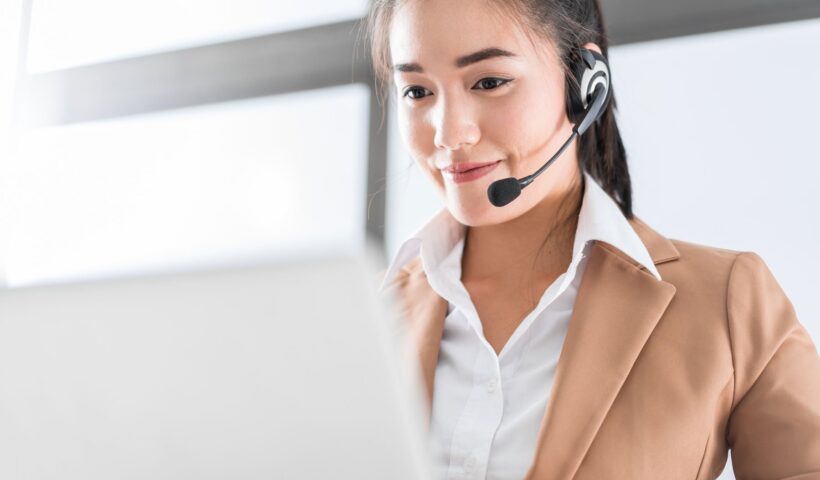 calling-customer-service-solution-1593097072262