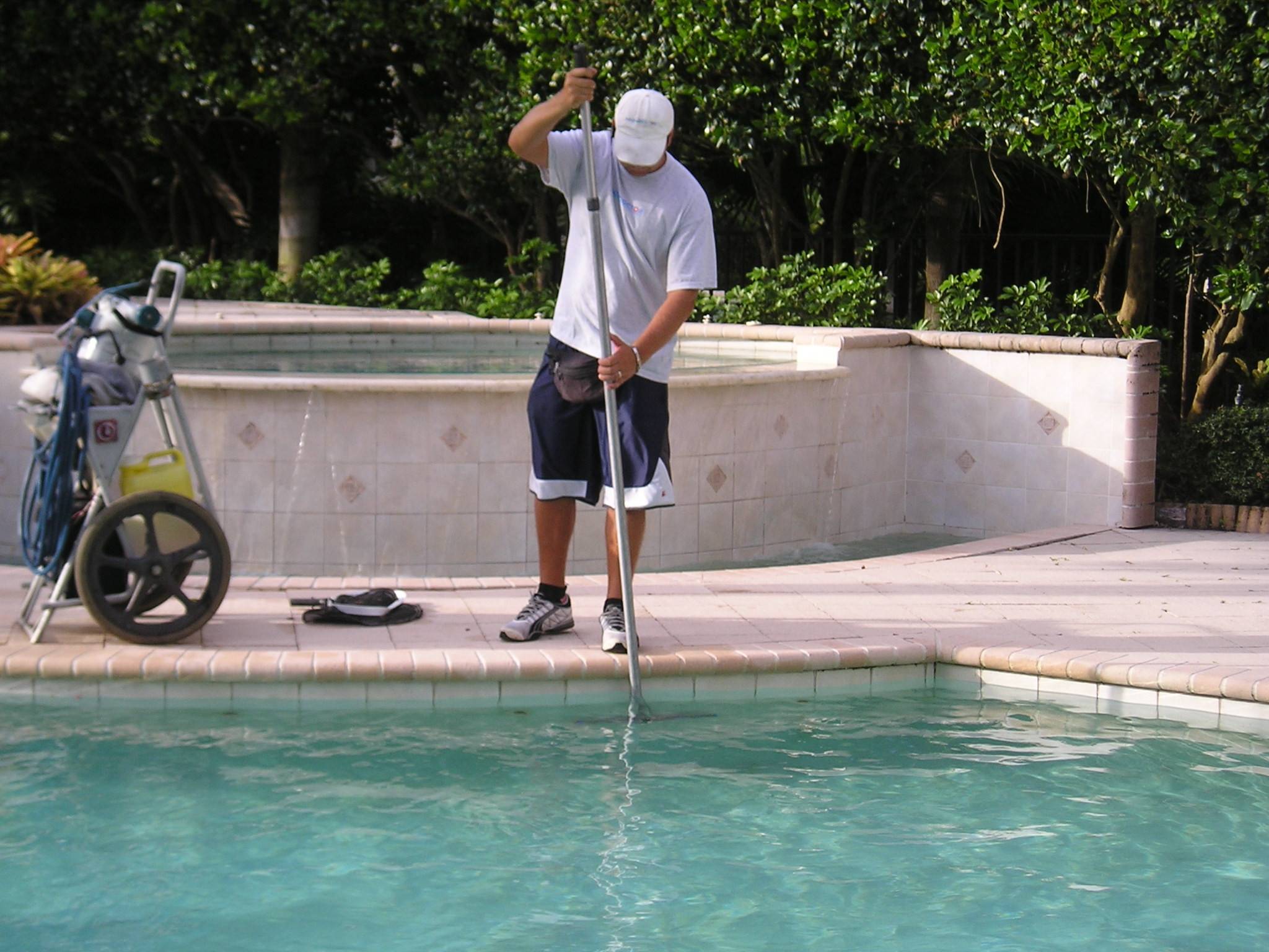 pool maintainance