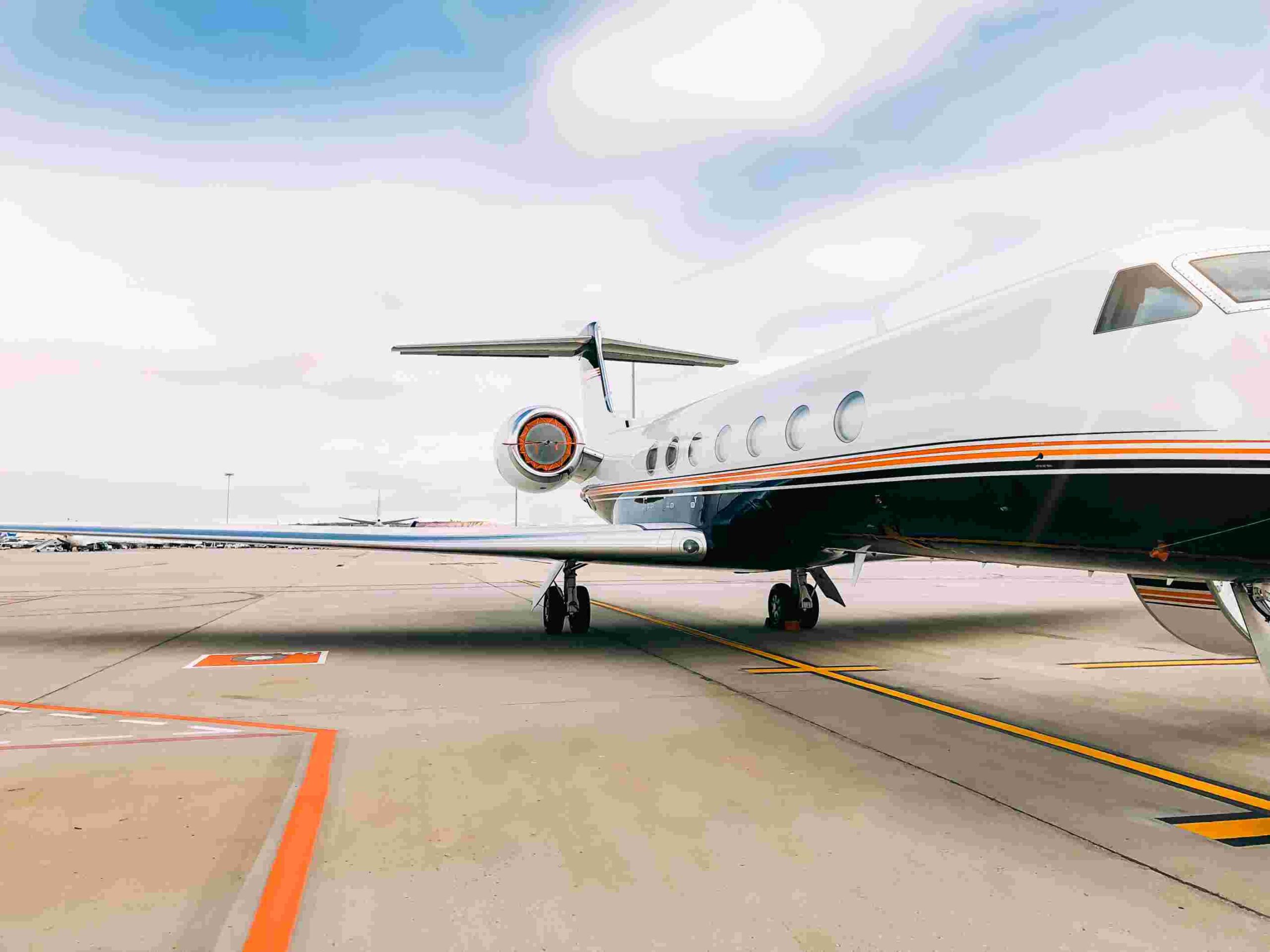 private-luxury-jet-airport-terminal (1)