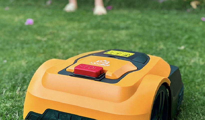 A Review of How the Robot Mower Worked Wonders for Me During the Cricket World Cup 2023