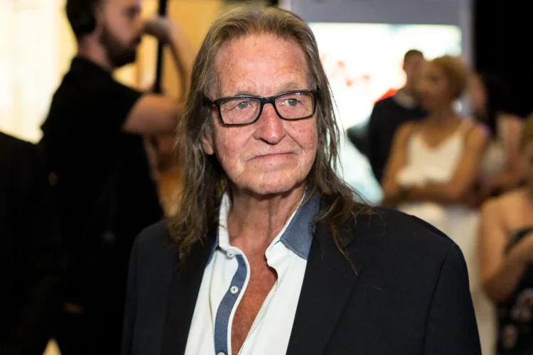 George-Jung-The-Drug-Dealer-Who-Inspired-the-Movie-Blow-750x500