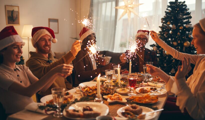 Celebrate Christmas Day at Spice & Spirits: A Festive Feast Await!