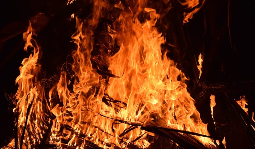 fire-2197606_1280