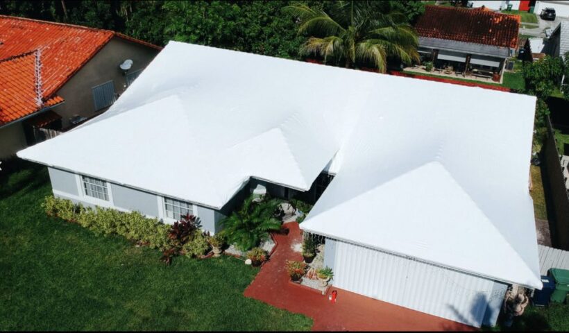 shrink-wrap-leaking-roof-fl-02-copy-1024x576