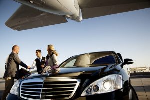 executive cars rental can be used to entertain your guest at airports in dubai when they arrive