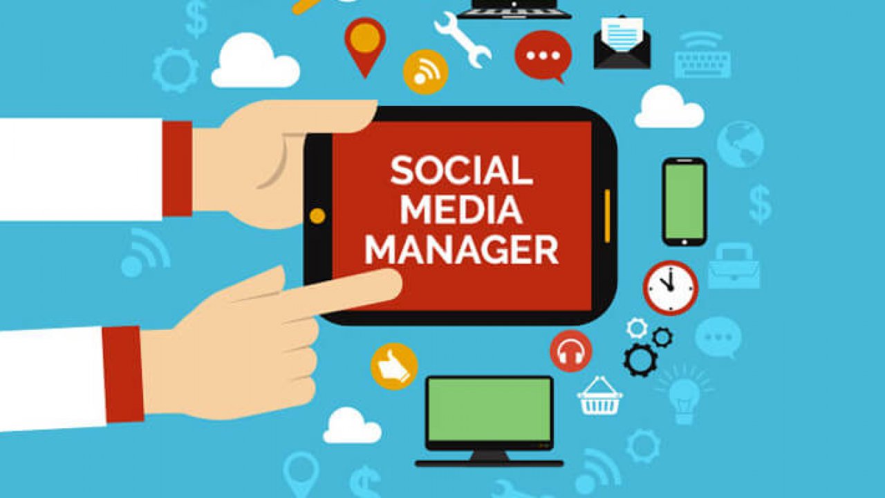 social media content manager