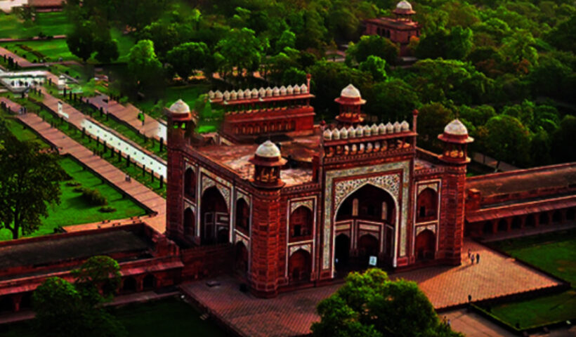 Famous Temples in Agra
